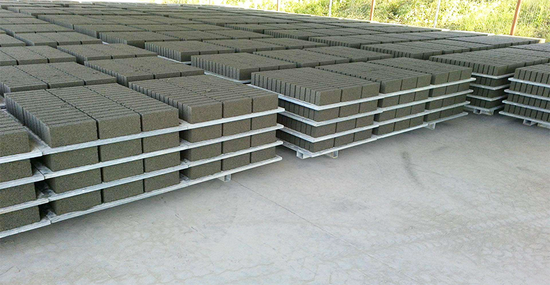 <a href=http://www.lanjingfang.cn/ target=_blank class=infotextkey>免燒磚托板</a>