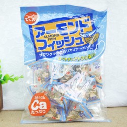 日本進(jìn)口零食天六加鈣杏仁小魚干含豐富鈣質(zhì)75G寶寶最愛 10袋/箱