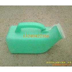 供應(yīng)醫(yī)用尿壺夜壺接尿器塑料便壺有蓋帶刻度