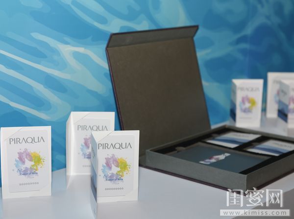 歐陽(yáng)應(yīng)霽 行者歸來(lái) 喝一瓶80年的歷史之水