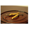 冬蟲(chóng)夏草，燕窩，人參等滋補(bǔ)品
